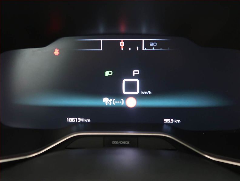 Citroën C5 Aircross (2019) BlueHDi 180, Automat - fotka 11 z 18