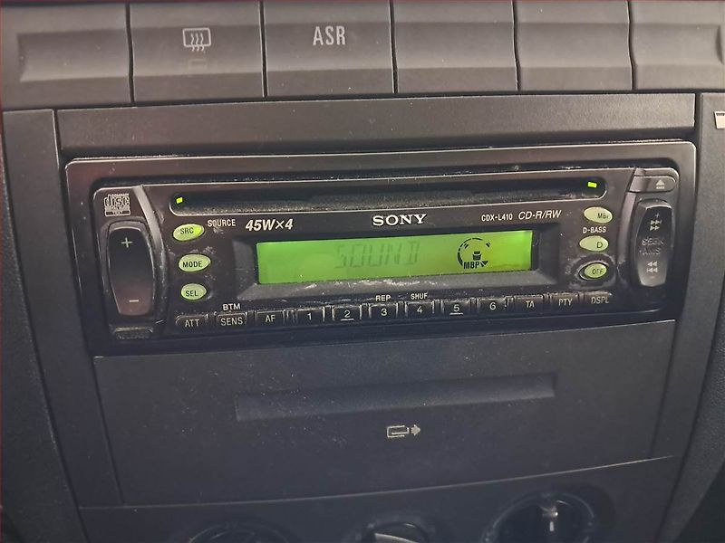 Škoda Fabia (2005) Comfort 1.2 12V, po STK, Klima - fotka 13 z 17