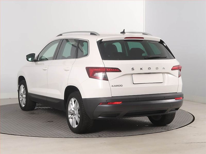 Škoda Karoq (2021) 1.5 TSI - fotka 4 z 18
