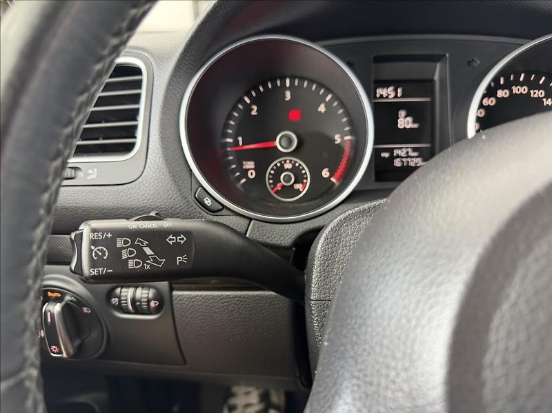 Volkswagen Golf 2,0 TDi, digi-klima, - fotka 11 z 22