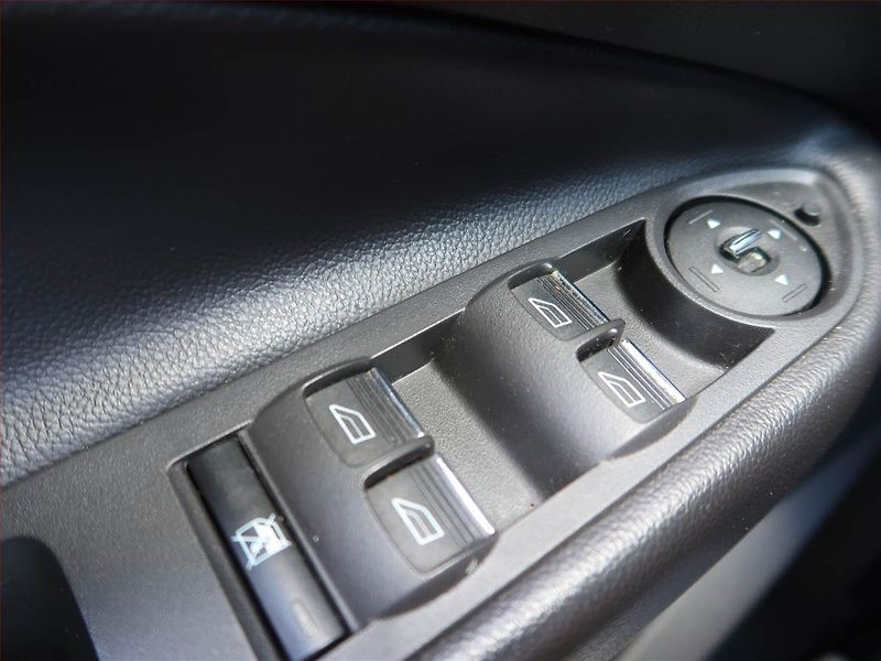 Ford Kuga (2014) 2.0 TDCi, 4X4, Navi, Tempomat - fotka 19 z 19