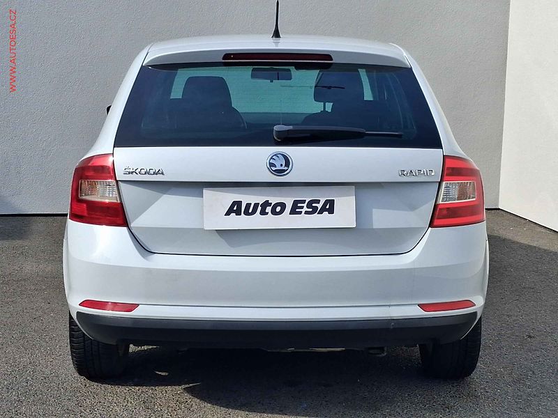 Škoda Rapid (2014) 1.2TSi, ČR, STK9/28 - fotka 5 z 15