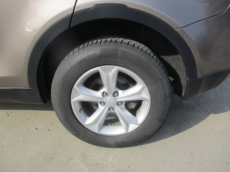 Land Rover Discovery Sport 2.0 TD4 110kW 4x4 koupeno CZ - fotka 35 z 42