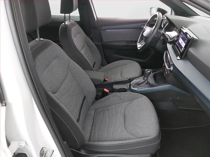 Seat Arona (2022) 1.0 TSI, Automat, ČR,1.maj - fotka 9 z 19