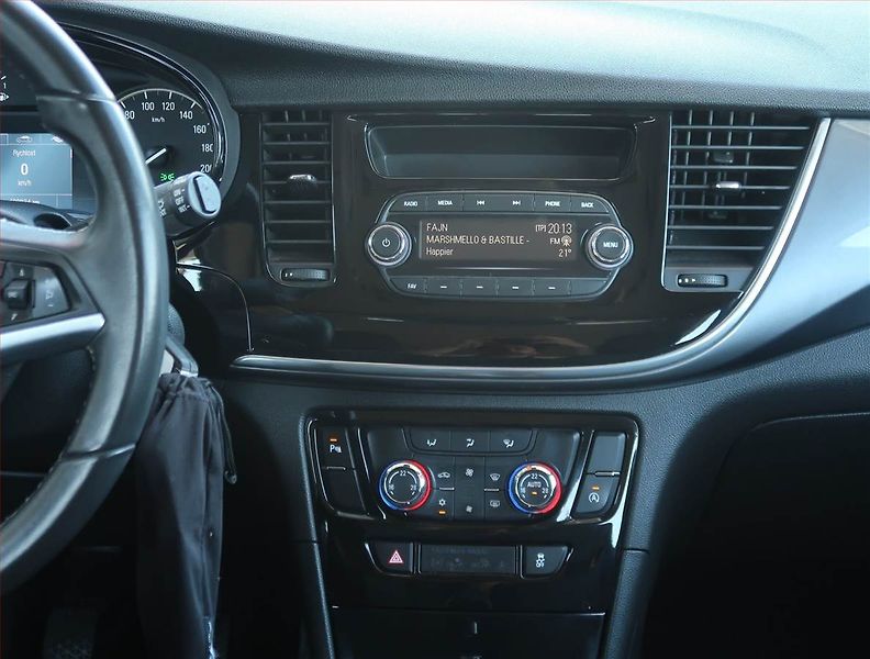 Opel Mokka (2018) 1.4 Turbo, Serv.kniha - fotka 12 z 26