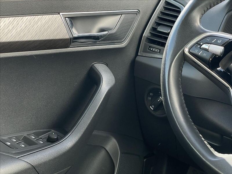 Škoda Karoq 2,0 TDI DSG Style Plus - fotka 15 z 25