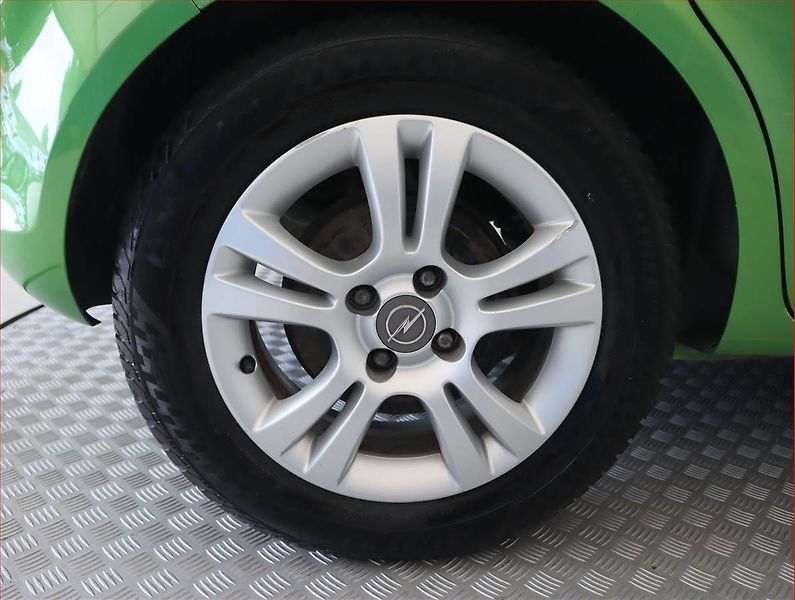Opel Corsa (2012) 1.2, levný provoz - fotka 15 z 15