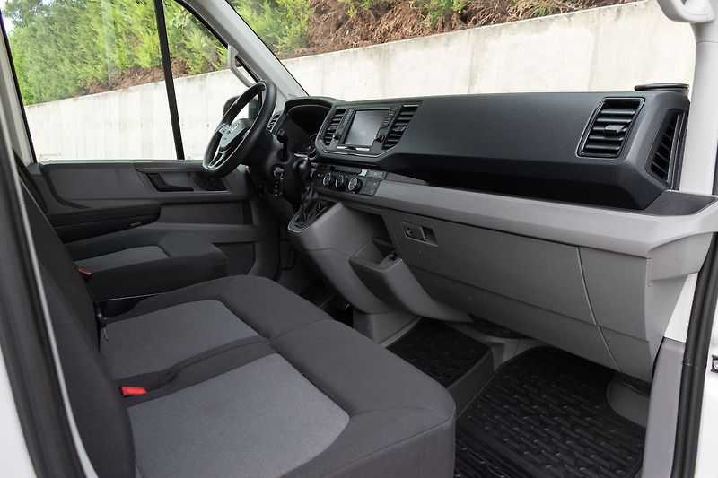 Volkswagen Crafter 2.0 TDI*DSG*TEMPOMAT*L2H2*DPH - fotka 13 z 28