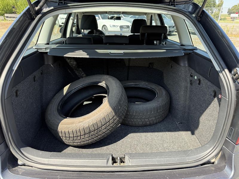 Škoda Octavia 1.6TDi 77kW ČR - fotka 16 z 16