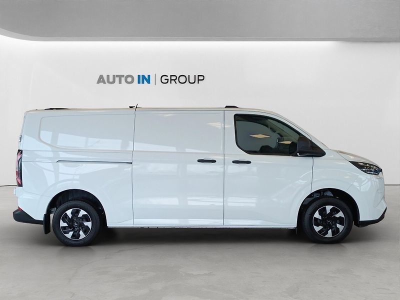 Ford Transit Custom (2025) L2 TREND 340 64 kWh,0 Elektrom - fotka 12 z 18