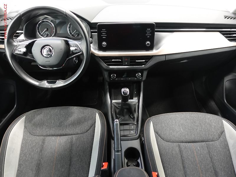 Škoda Scala (2020) 1.5TSi, 1.maj,ČR, Style, TZ - fotka 8 z 25