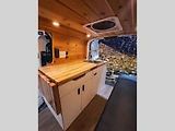 Američané přestavěli Ford Transit Connect na karavan Draco.