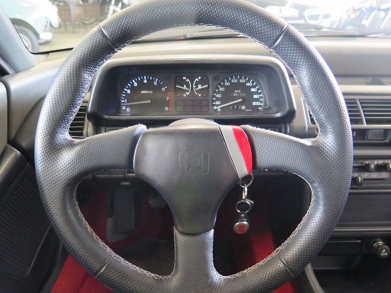 Honda Civic 1.6 16V 80kW - fotka 9 z 22
