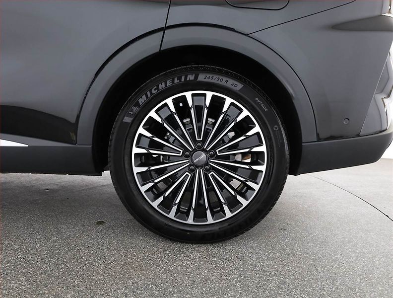 Omoda 9 (2026) SHS 1.5 PHEV - fotka 24 z 26