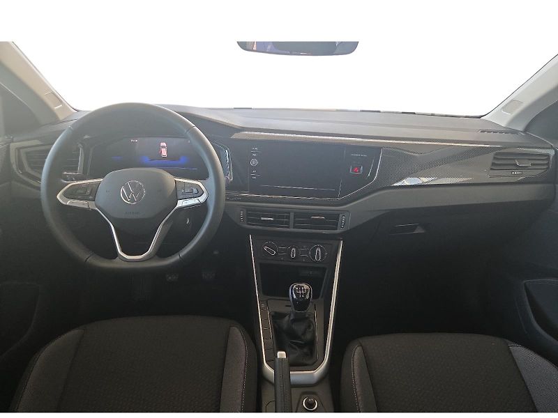 Volkswagen Polo People 1,0 TSI 70 kW 5G - fotka 10 z 27