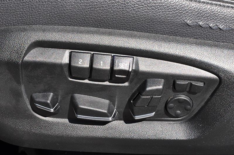BMW X5 xDrive 40d 230kW M-Paket - fotka 8 z 33