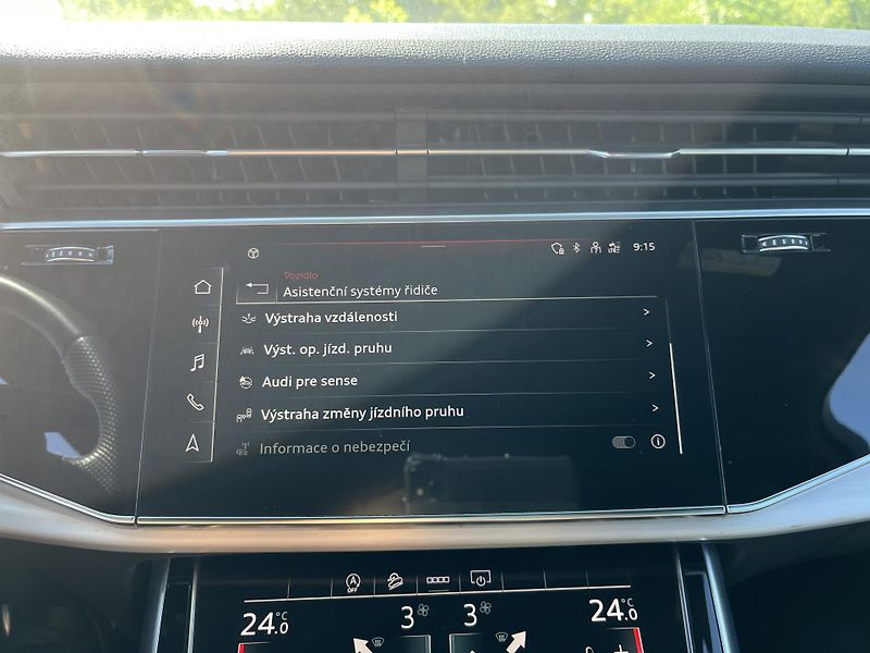 Audi Q7 50TDi quattro S-line - fotka 19 z 24