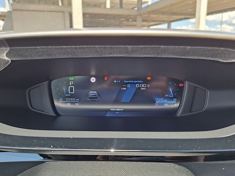 Peugeot 308 SW ALLURE 1,5 BHDi 130k EAT8 - fotka 18 z 29