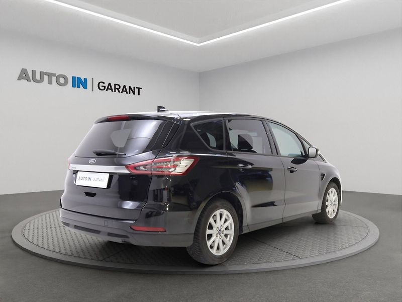 Ford S-MAX (2020) 110kW, manuál, FordPass, servi - fotka 11 z 19