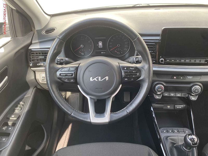 Kia Rio (2023) 1.2, Vision, navi, kamera - fotka 11 z 19