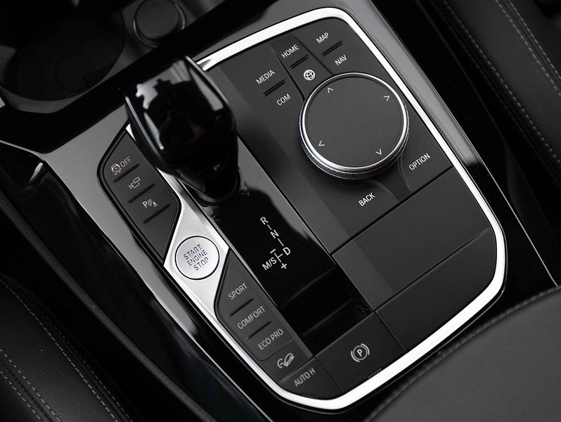 BMW X4 M40i - fotka 15 z 23
