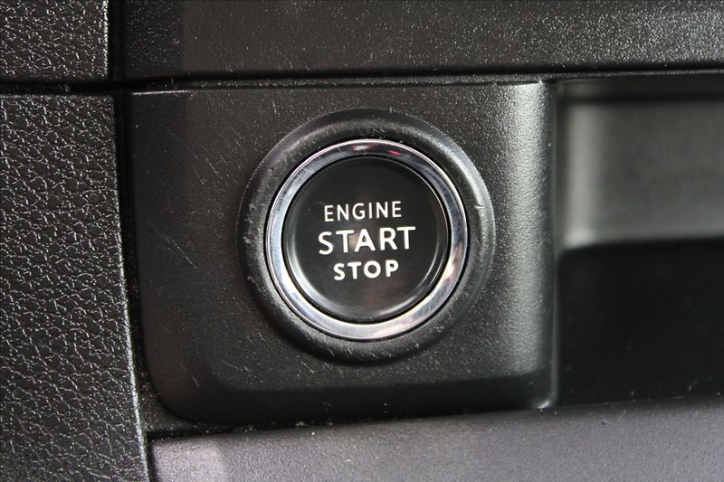 Toyota ProAce 2,0 D-4D  ČR,1.MAJ,8.MÍST,DPH - fotka 17 z 31