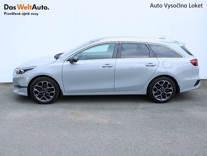 Kia Ceed (2024) 1.5 T- GDI  EDICE 30 103kW man - fotka 3 z 33