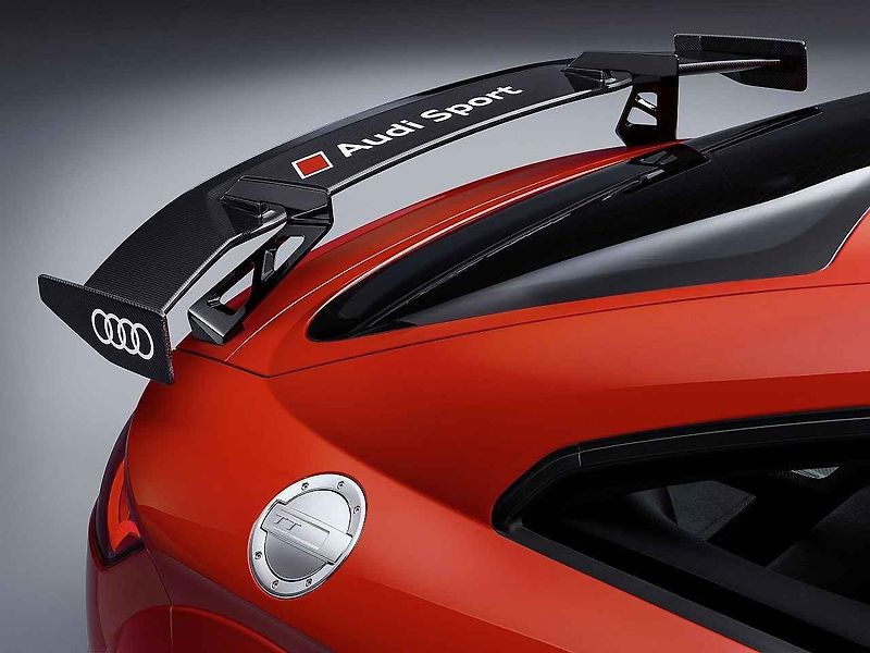 Audi Sport performance parts pro Audi R8 a Audi TT.