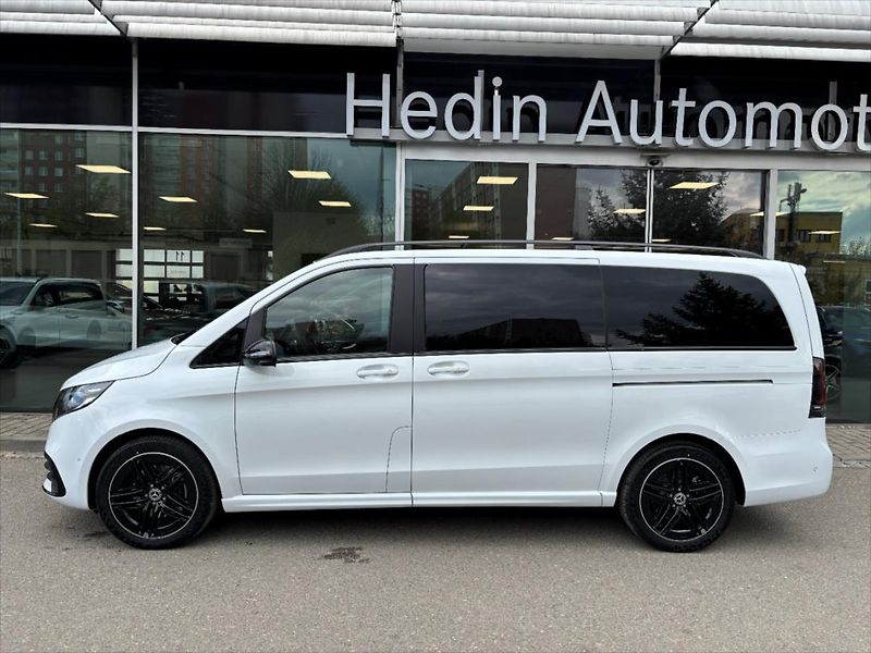 Mercedes-Benz Třídy V (2026) 2,0 300 d / Exclusive / L / 4M - fotka 2 z 9