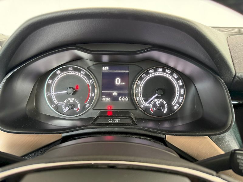 Škoda Scala (2020) Style 1.0 TSI / 85 kW M6 - fotka 9 z 25