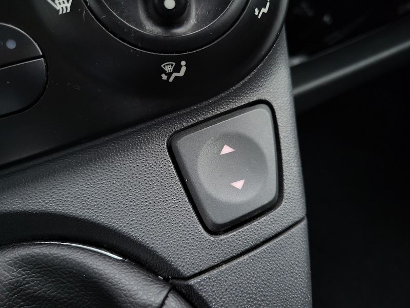 Fiat 500 1.2 i 8V 51kW CABRIO - fotka 16 z 35