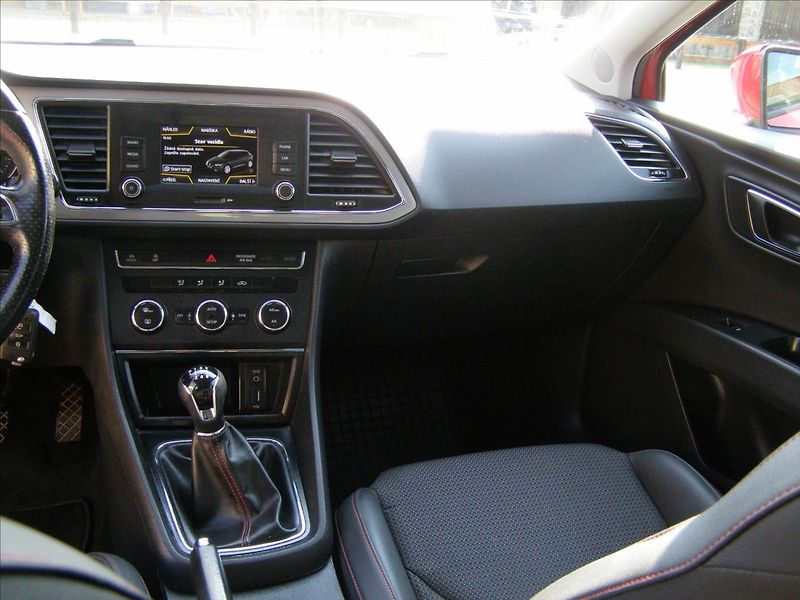 Seat Leon 1,4   FR MANUAL - fotka 20 z 31