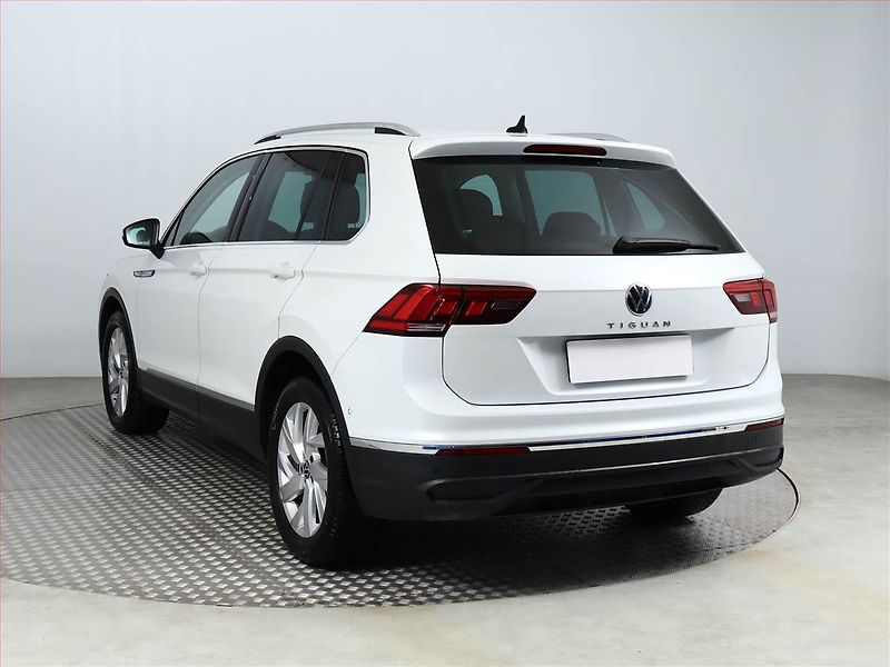 Volkswagen Tiguan (2020) Life 1.5 TSI - fotka 4 z 20