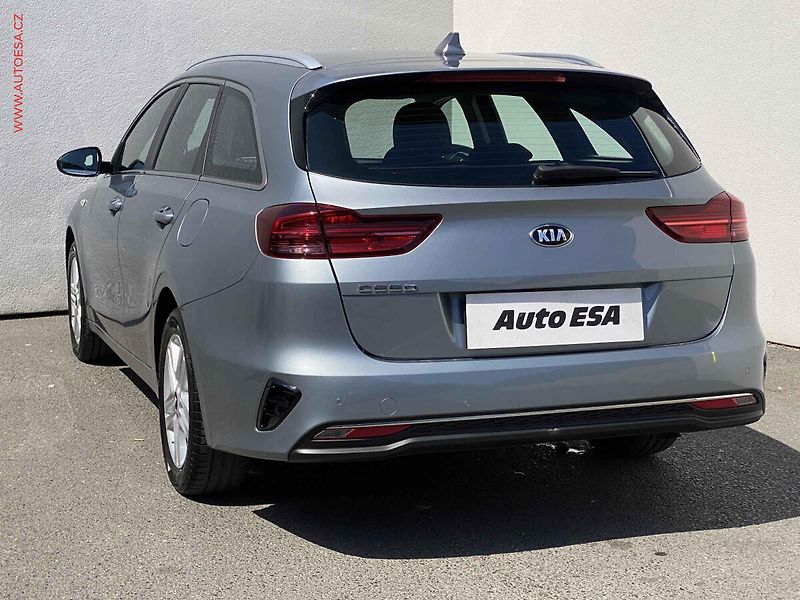 Kia Ceed (2019) 1.4 T-GDi, Vision, navi - fotka 6 z 18