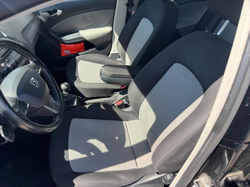 Seat Ibiza 1,6 TDi - fotka 15 z 19