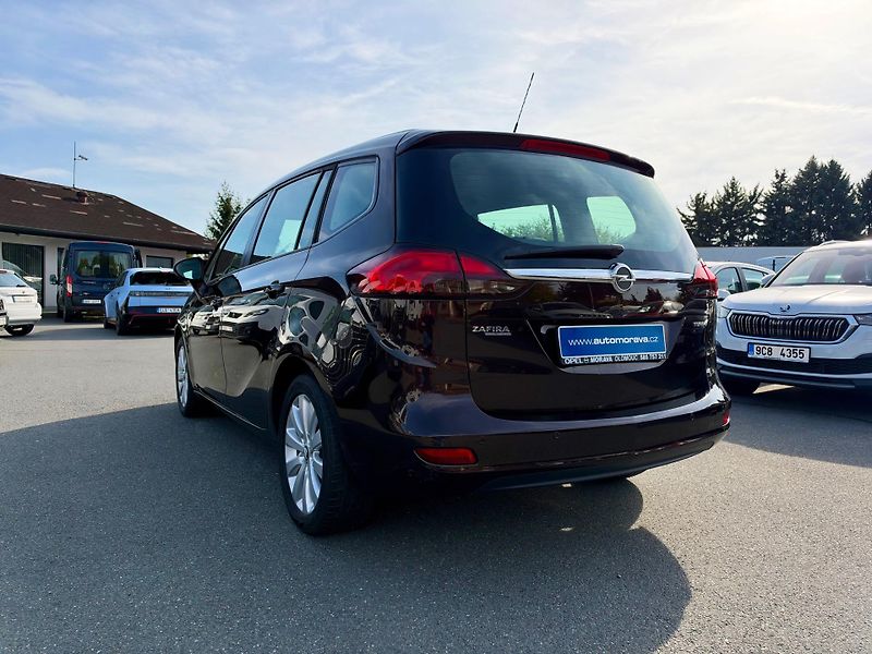 Opel Zafira (2012) 1.4T - 1.Majitel - CZ - fotka 7 z 22