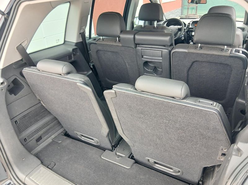 Opel Zafira 1.7 CDTi - fotka 13 z 34
