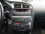 Citroën C4 (2015) 1.6 HDi, Tempomat - náhled 12