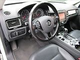 Volkswagen Touareg 3.0TDi V6  R-Line, 4x4, Bi-Xen - náhled 12