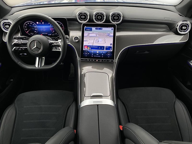 Mercedes-Benz GLC 220 d 4M AMG - fotka 12 z 29