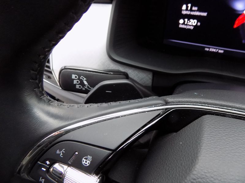 Škoda Kodiaq (2022) 2.0TDI/4x4/DSG/Full-LED/NAVI/ - fotka 29 z 48