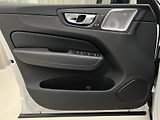 Volvo XC60 B5 AWD ULTIMATE DARK AUT  - náhled 7