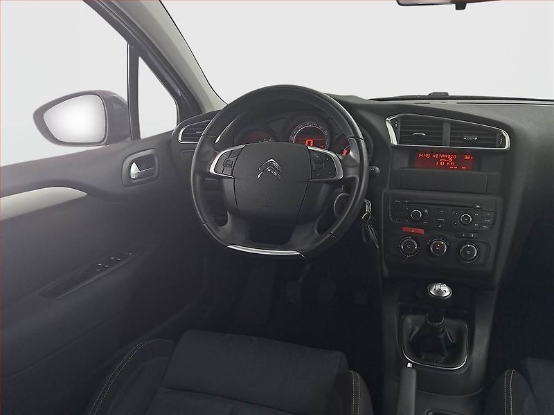 Citroën C4 (2015) 1.6 VTi, Tempomat - fotka 7 z 15