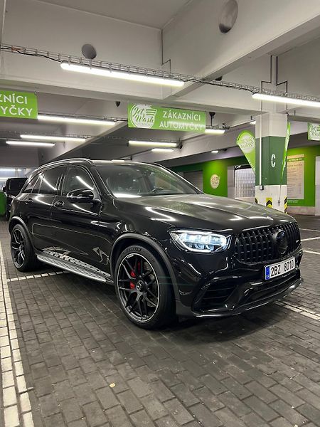 Mercedes-Benz GLC (2022) Mercedes-AMG GLC 63 S - fotka 3 z 14