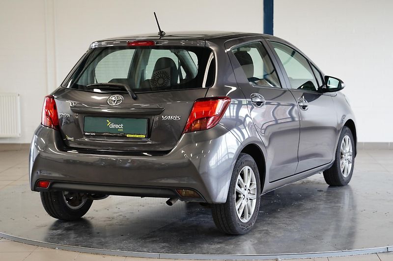 Toyota Yaris - fotka 2 z 23