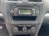 Volkswagen Golf 1,4 MPi 59kw Klima ESP - náhled 13