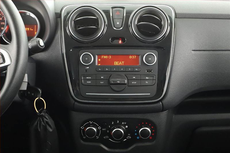 Dacia Lodgy (2022) Comfort 1.5 Blue dCi, ČR,1.maj - fotka 9 z 12
