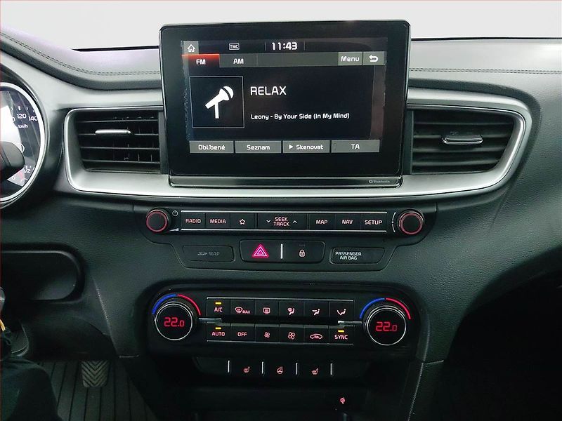Kia Ceed (2018) 1.6 CRDi, Serv.kniha, Navi - fotka 12 z 19