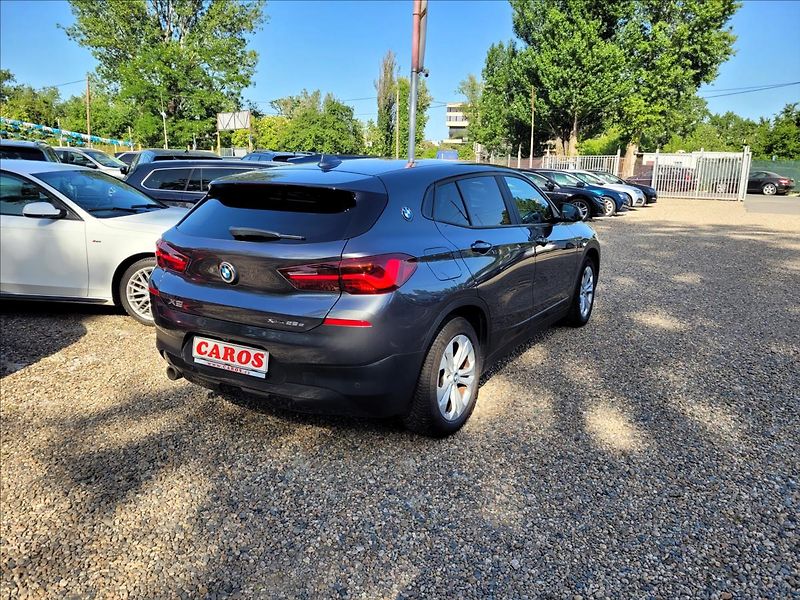 BMW X2 xDrive25e,4x4,navi,kůže - fotka 6 z 50