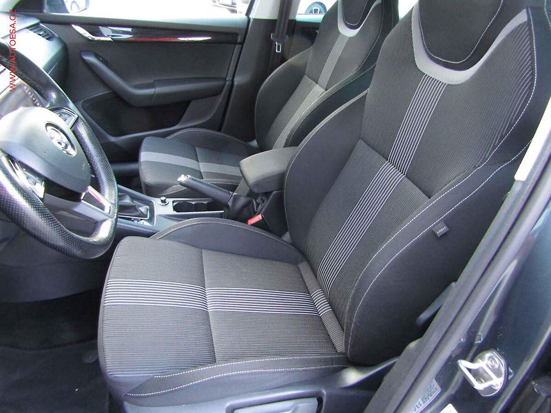 Škoda Octavia (2017) 2.0 TDi 4x4, ČR, Style, DSG - fotka 9 z 19